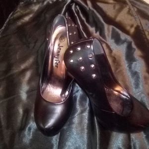Jennifer spiked 4 in w/ 1 in platform heels